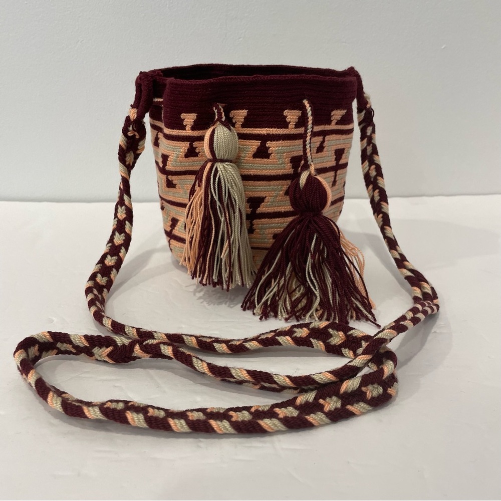 Small Wayuu crotchet crossbody bag